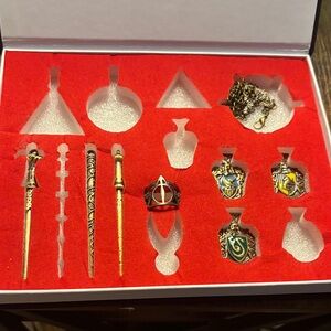 Incomplete Harry Potter Jewelry Box